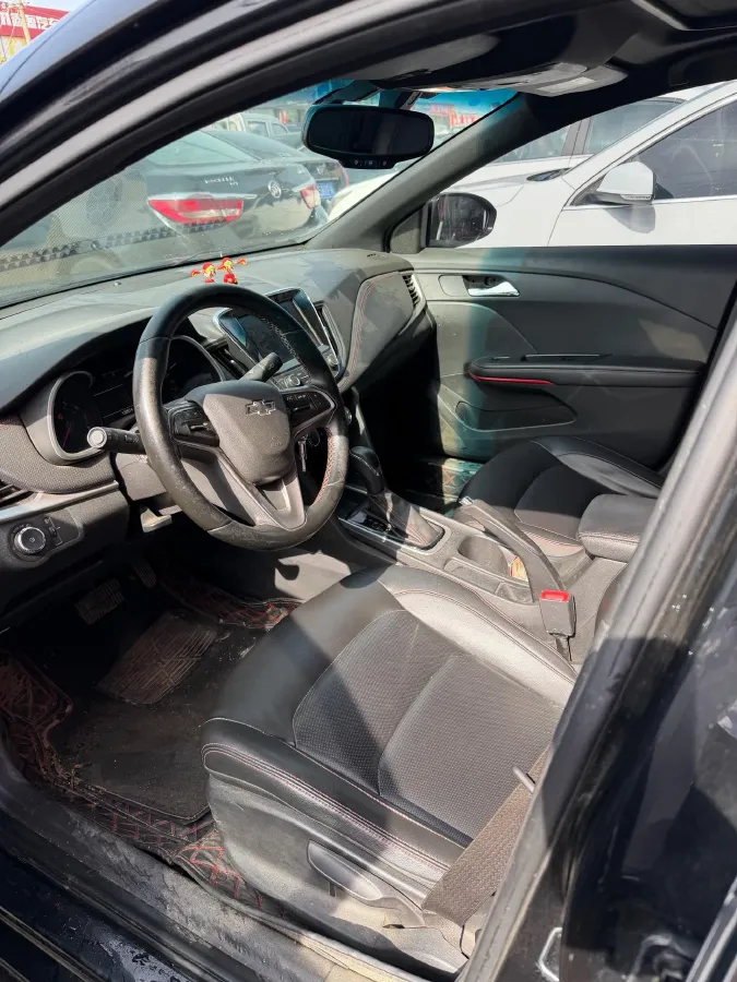 2019 Chevrolet Monza 1.3T 163HP L3 6AT,autocango,china used car exporter,china ev exporter,chinese used car exporter,chinese used ev exporter