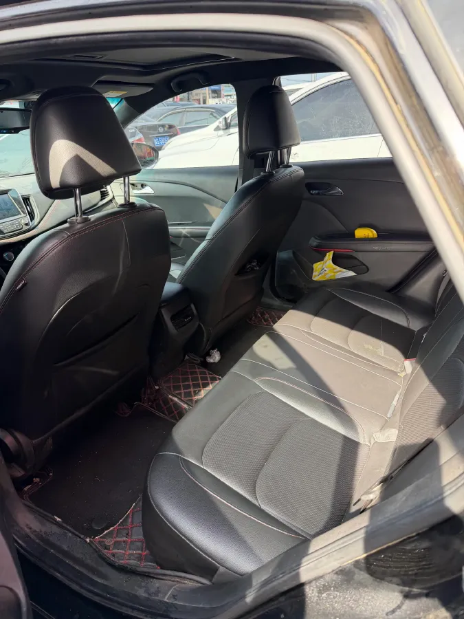 2019 Chevrolet Monza 1.3T 163HP L3 6AT,autocango,china used car exporter,china ev exporter,chinese used car exporter,chinese used ev exporter