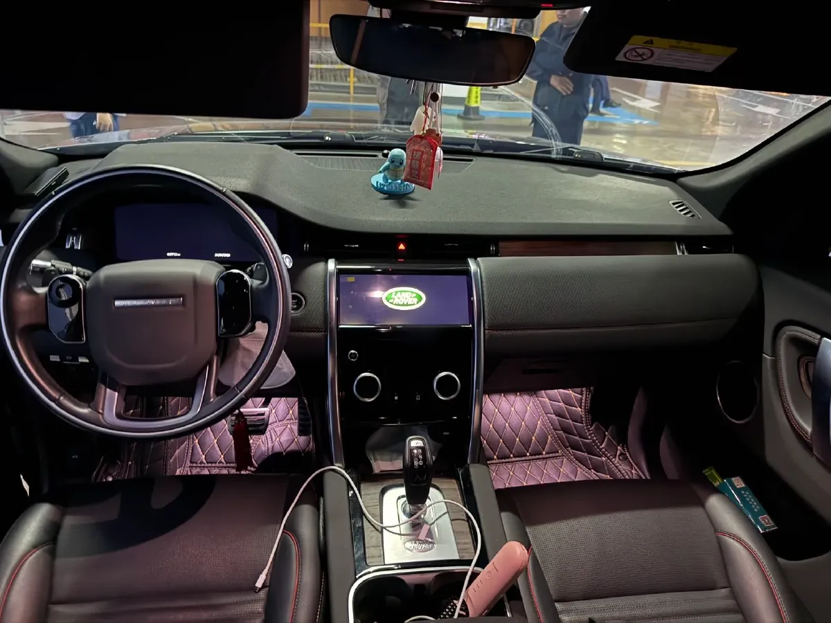 2020 Land Rover Discovery Sport 2.0T 249HP L4 9AT,autocango,china used car exporter,china ev exporter,chinese used car exporter,chinese used ev exporter