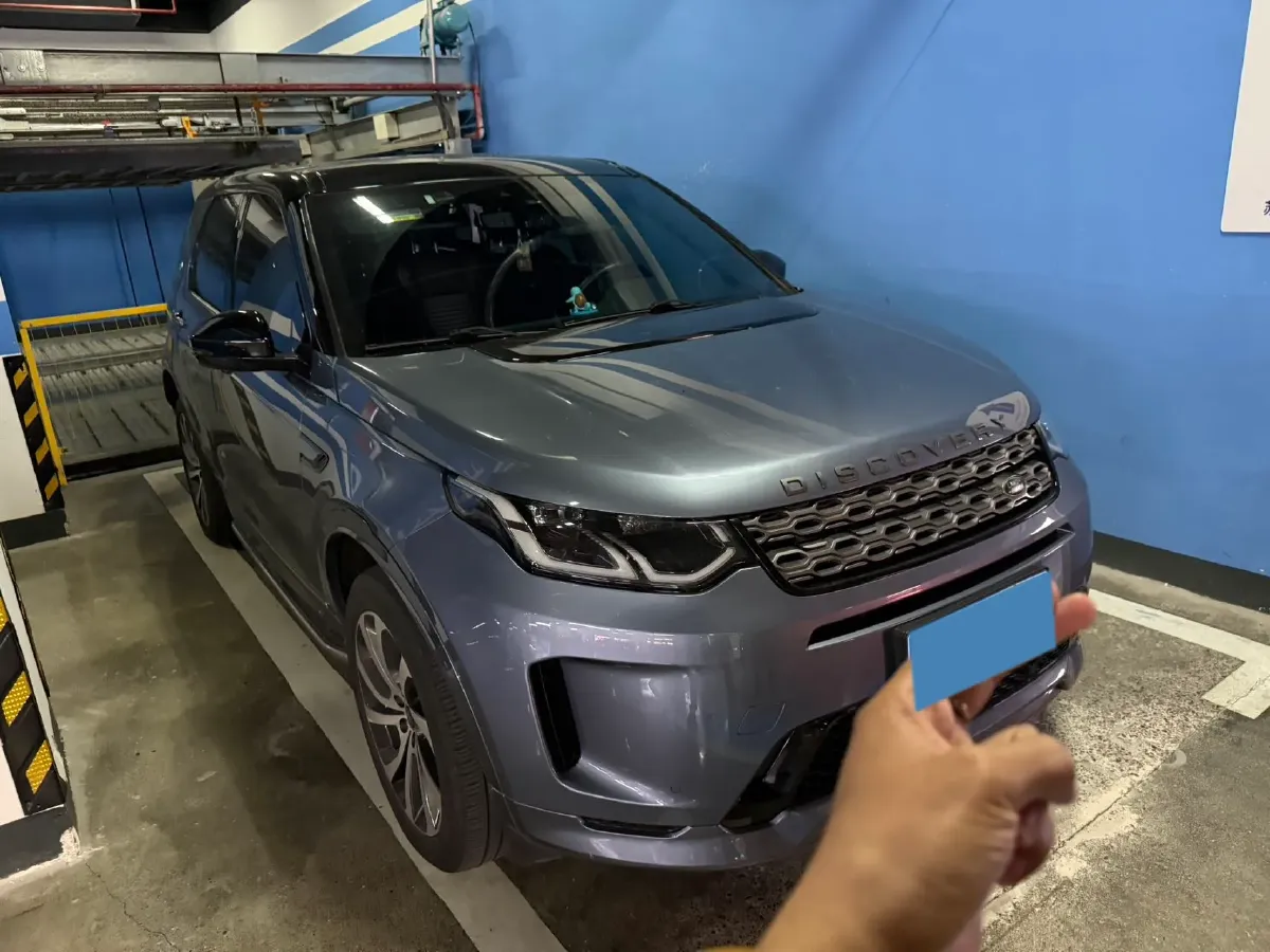 2020 Land Rover Discovery Sport 2.0T 249HP L4 9AT,autocango,china used car exporter,china ev exporter,chinese used car exporter,chinese used ev exporter
