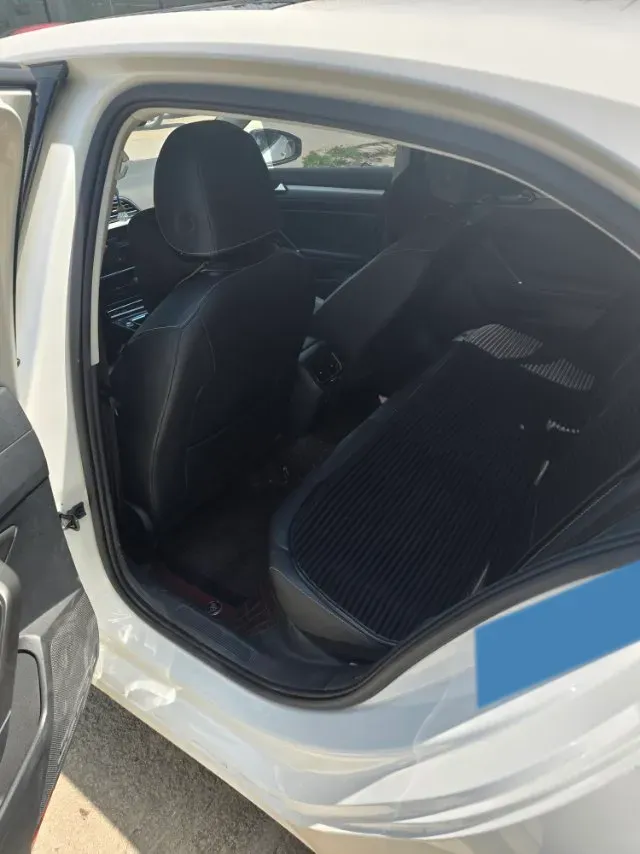 2021 Volkswagen Lamando 1.4T 150HP L4 7DCT,autocango,china used car exporter,china ev exporter,chinese used car exporter,chinese used ev exporter