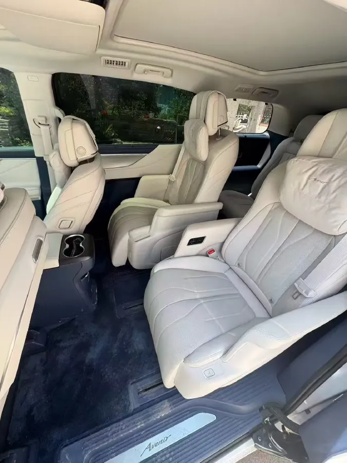 2024 Buick GL8 1.5T 180HP L4 2DHT PHEV 24.4KWH,autocango,china used car exporter,china ev exporter,chinese used car exporter,chinese used ev exporter