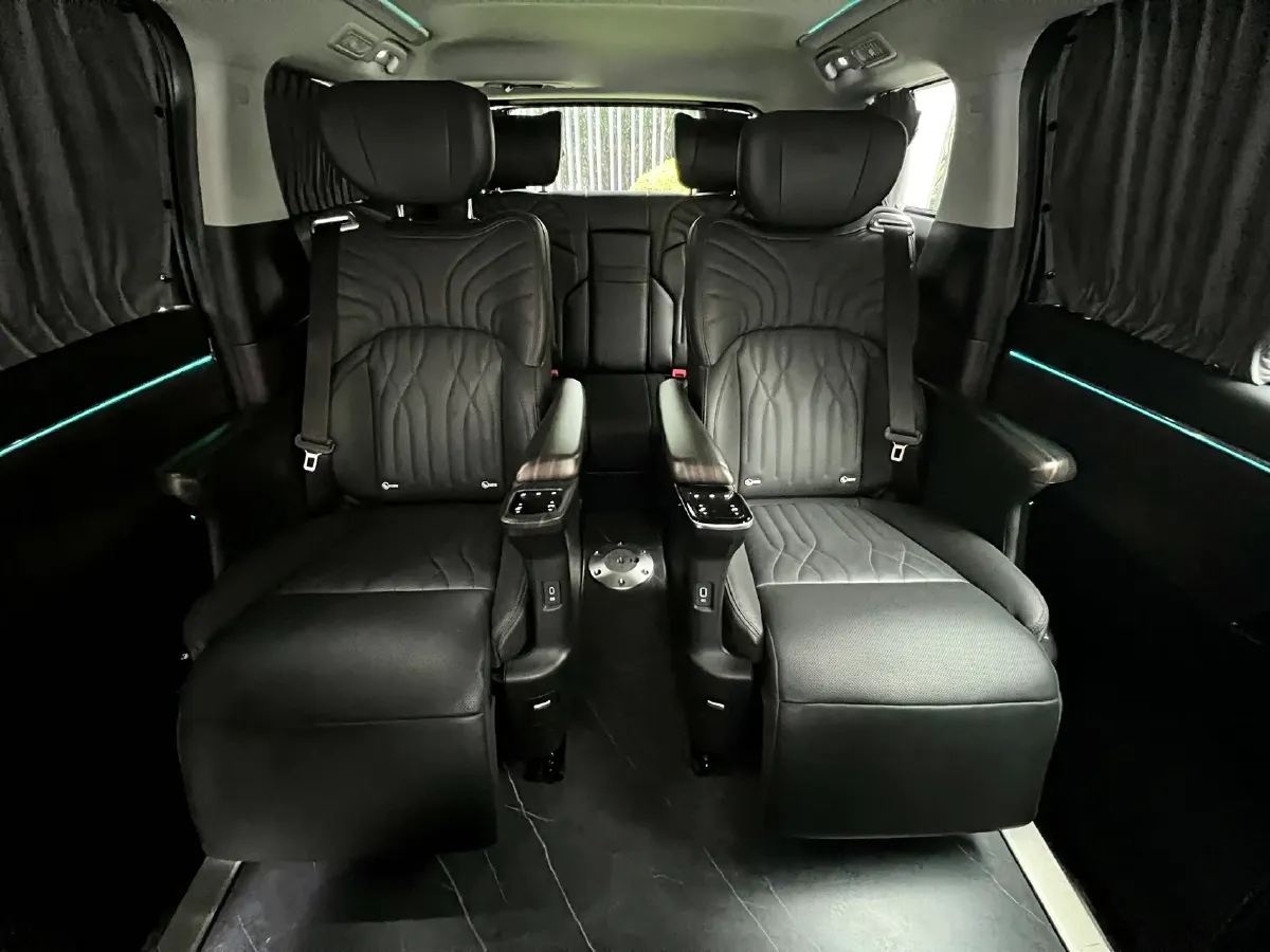 2023 GAC Trumpchi M8 2.0T 252HP L4 8AT,autocango,china used car exporter,china ev exporter,chinese used car exporter,chinese used ev exporter