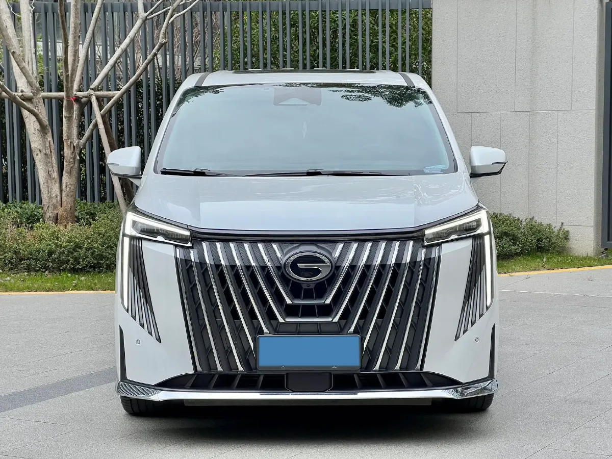 2023 GAC Trumpchi M8 2.0T 252HP L4 8AT,autocango,china used car exporter,china ev exporter,chinese used car exporter,chinese used ev exporter