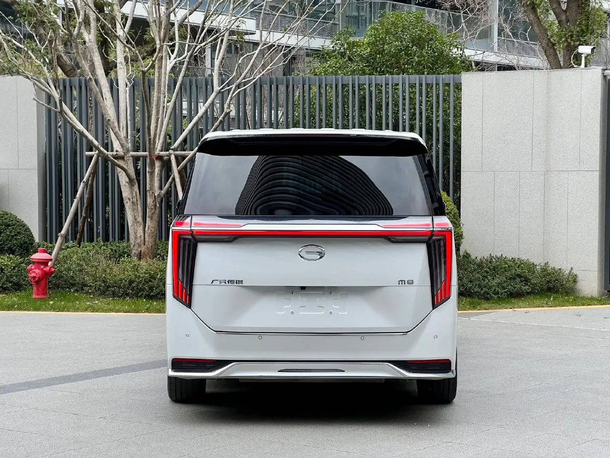 2023 GAC Trumpchi M8 2.0T 252HP L4 8AT,autocango,china used car exporter,china ev exporter,chinese used car exporter,chinese used ev exporter