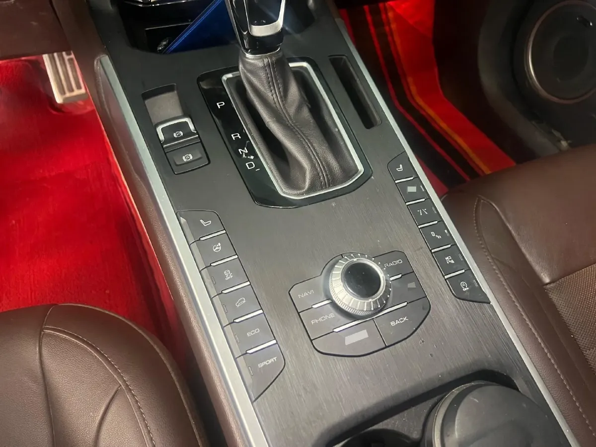 2017 WEY VV5 2.0T 197HP L4 7DCT,autocango,china used car exporter,china ev exporter,chinese used car exporter,chinese used ev exporter