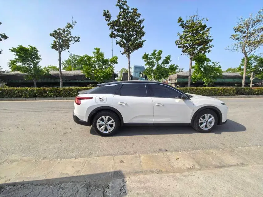 2024 Citroen C5 X 1.6T 175HP L4 8AT,autocango,china used car exporter,china ev exporter,chinese used car exporter,chinese used ev exporter