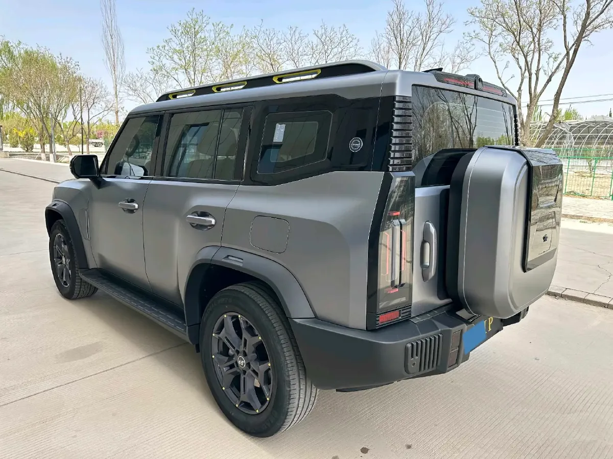 2024 Jetour ShanHai TravellerC-DM 1.5T 156HP L4 3DHT PHEV 26.7KWH,autocango,china used car exporter,china ev exporter,chinese used car exporter,chinese used ev exporter