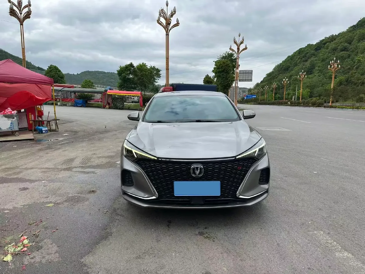 2020 ChangAn Eado 1.4T 158HP L4 7DCT,autocango,china used car exporter,china ev exporter,chinese used car exporter,chinese used ev exporter