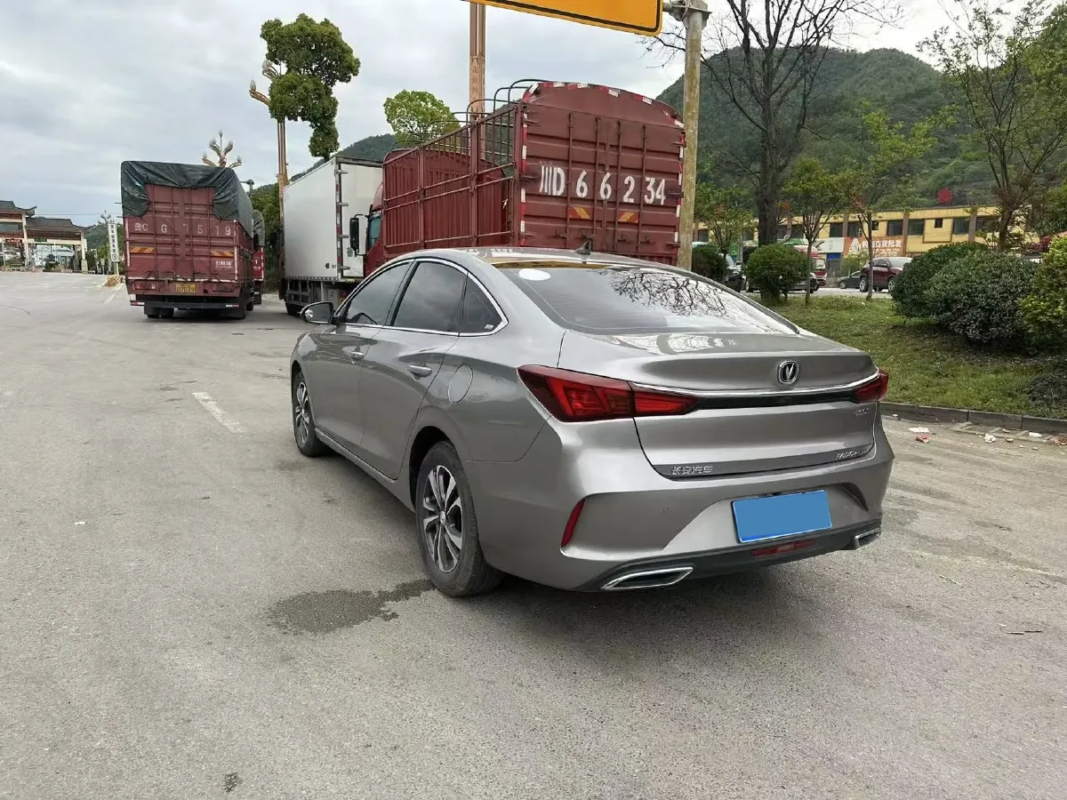 2020 ChangAn Eado 1.4T 158HP L4 7DCT,autocango,china used car exporter,china ev exporter,chinese used car exporter,chinese used ev exporter