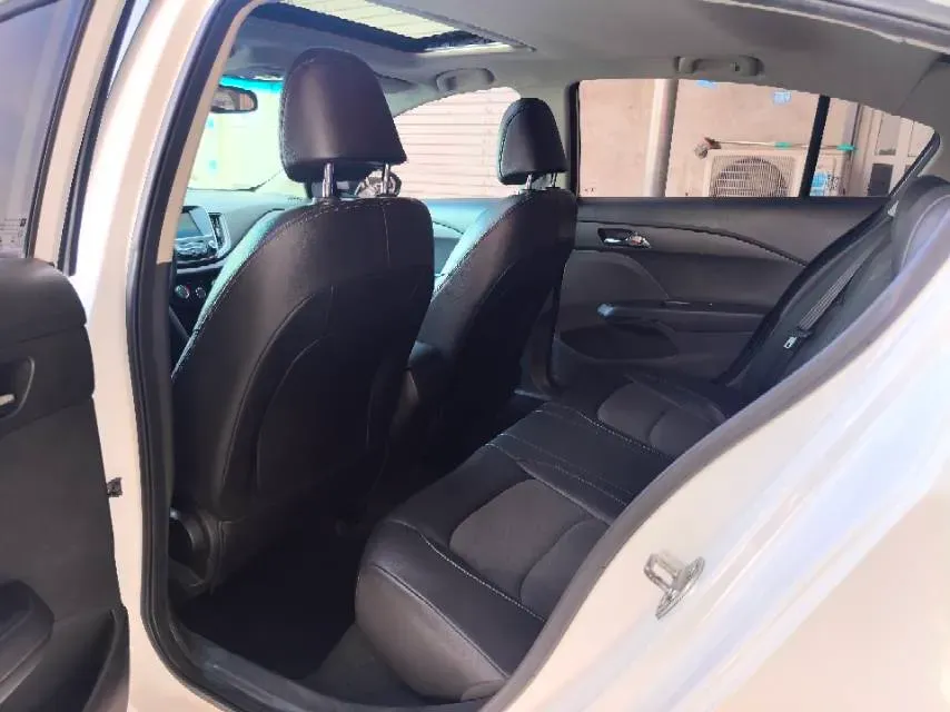 2019 Chevrolet Cavalier 1.5L 113HP L4 5MT,autocango,china used car exporter,china ev exporter,chinese used car exporter,chinese used ev exporter