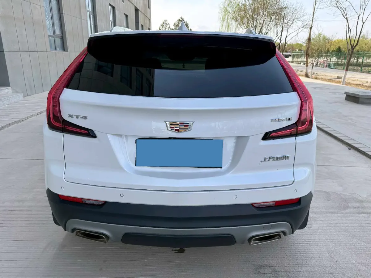 2021 Cadillac XT4 2.0T 237HP L4 9AT,autocango,china used car exporter,china ev exporter,chinese used car exporter,chinese used ev exporter