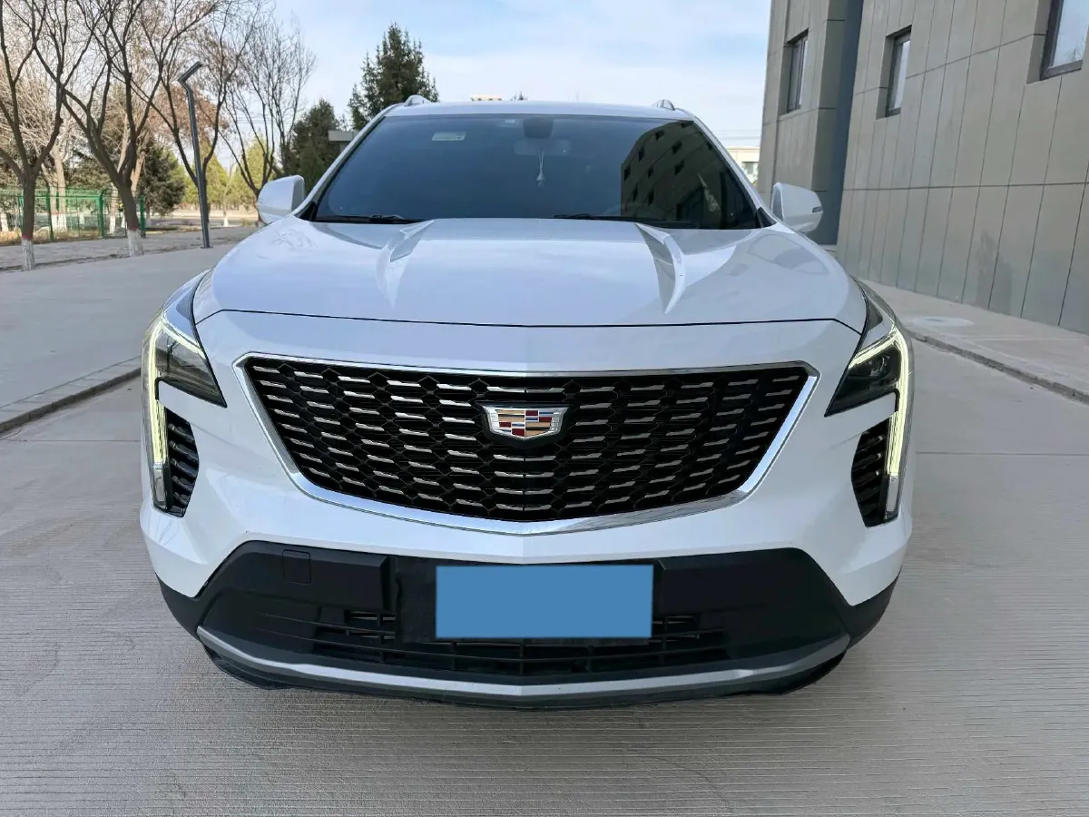 2021 Cadillac XT4 2.0T 237HP L4 9AT,autocango,china used car exporter,china ev exporter,chinese used car exporter,chinese used ev exporter