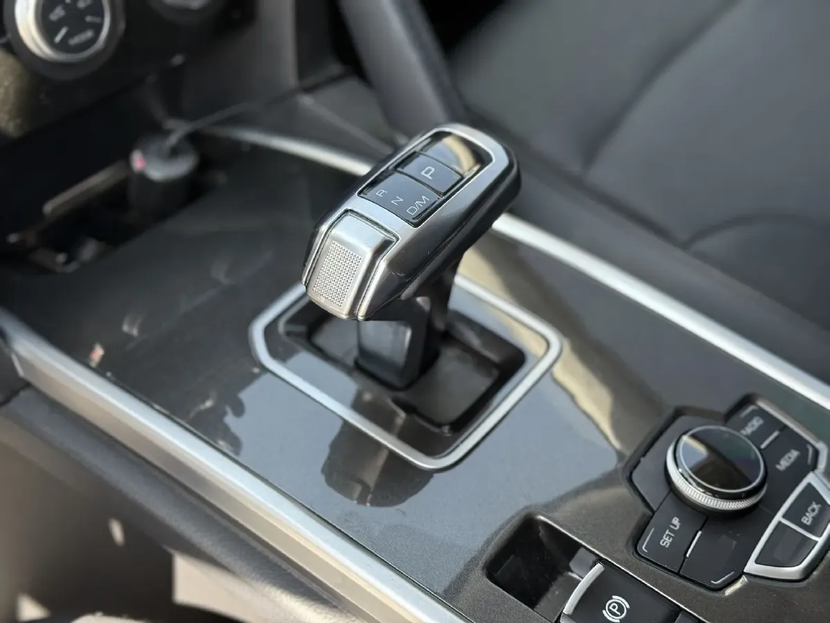 2019 Haval H6 1.5T 150HP L4 7DCT,autocango,china used car exporter,china ev exporter,chinese used car exporter,chinese used ev exporter