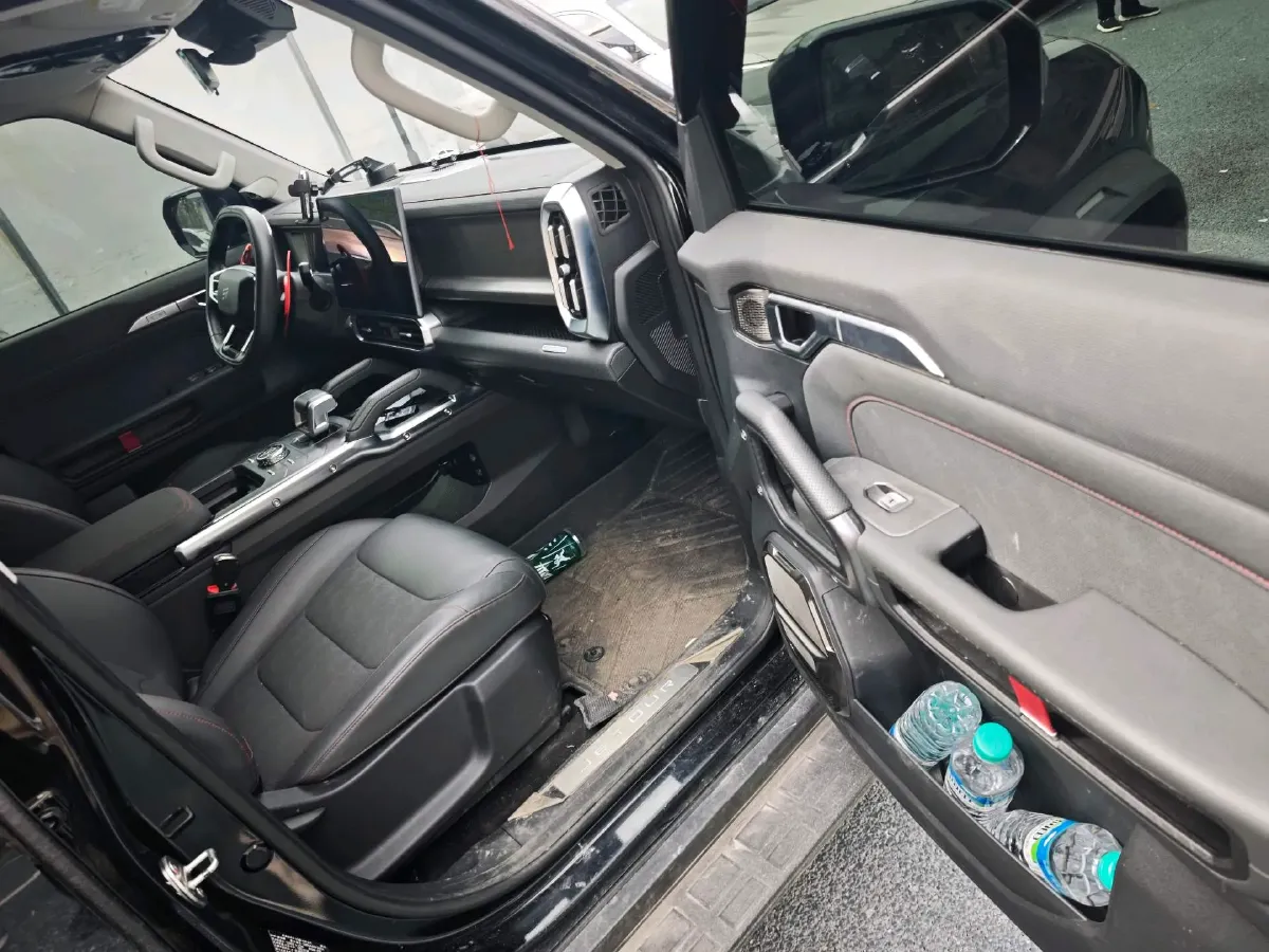 2023 Jetour Traveller 2.0T 254HP L4 7DCT,autocango,china used car exporter,china ev exporter,chinese used car exporter,chinese used ev exporter