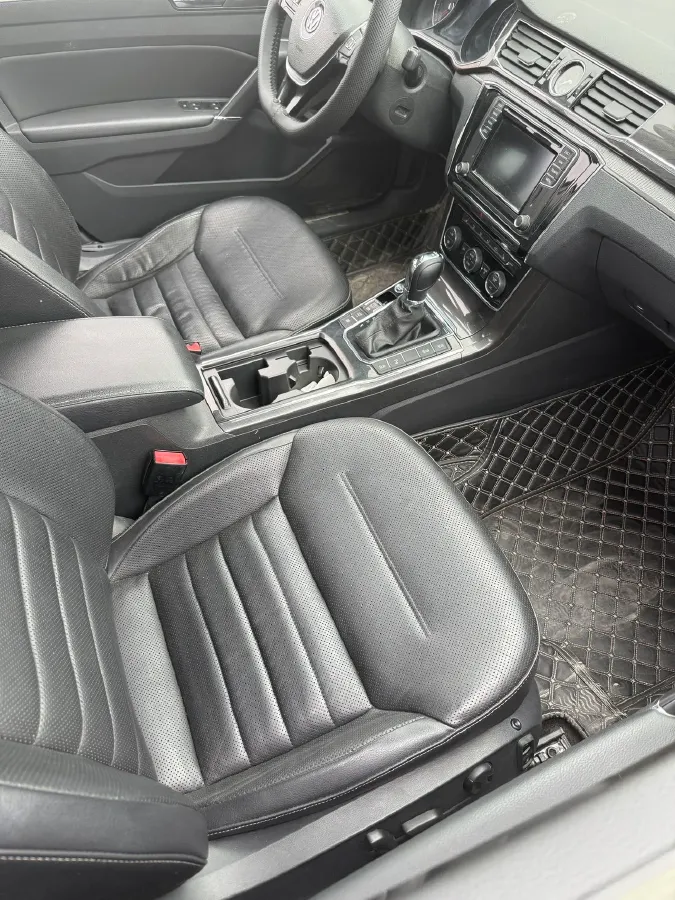 2017 Volkswagen Passat 1.8T 180HP L4 7DCT,autocango,china used car exporter,china ev exporter,chinese used car exporter,chinese used ev exporter