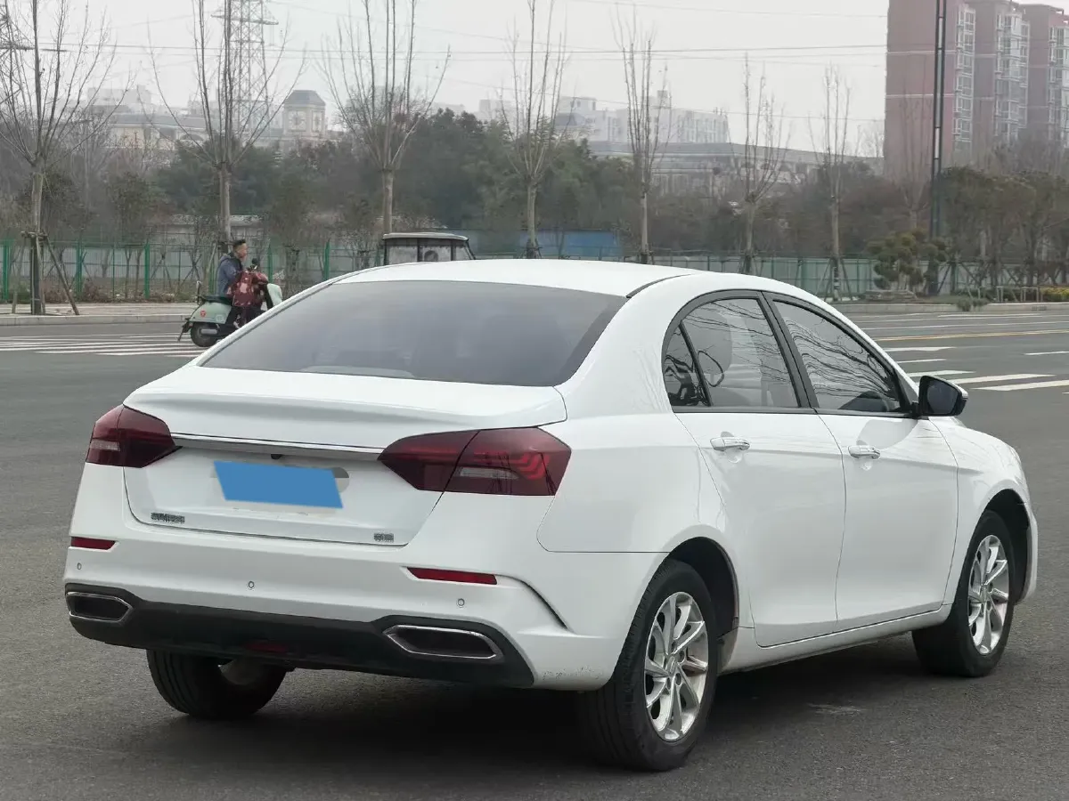 2021 BaoJun 530 1.5T 147HP L4 CVT,autocango,china used car exporter,china ev exporter,chinese used car exporter,chinese used ev exporter