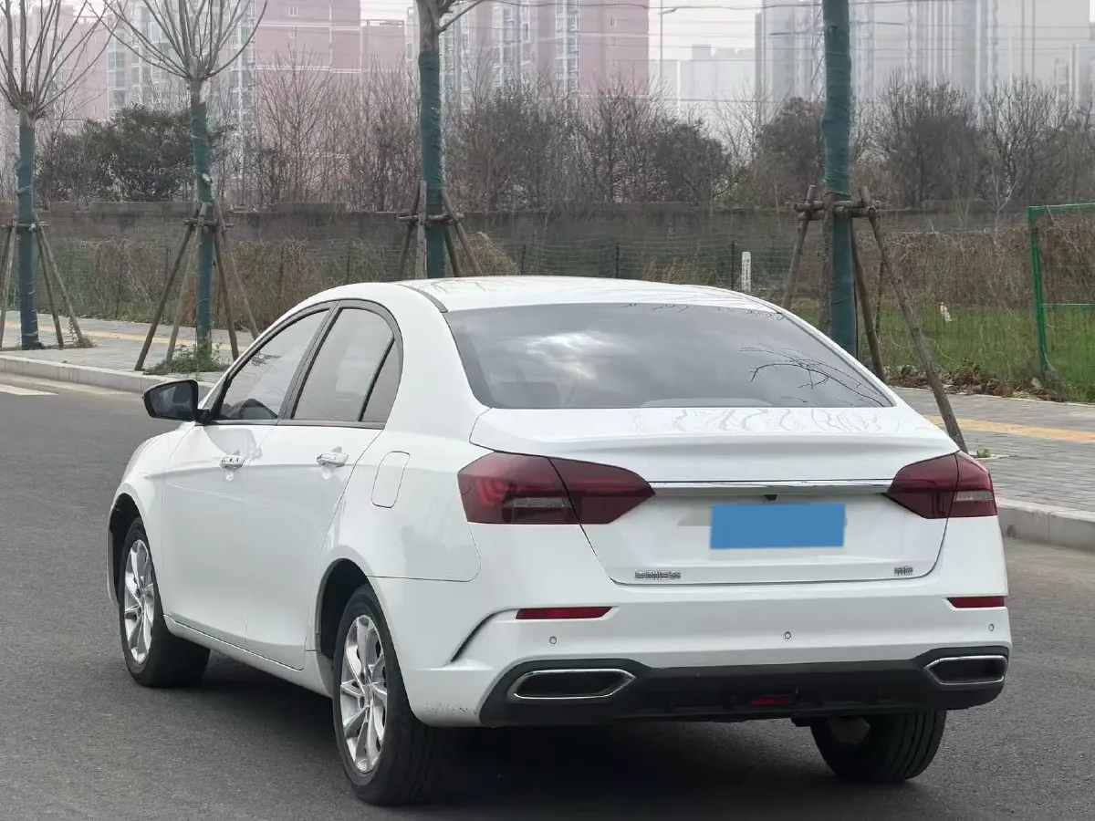 2021 BaoJun 530 1.5T 147HP L4 CVT,autocango,china used car exporter,china ev exporter,chinese used car exporter,chinese used ev exporter