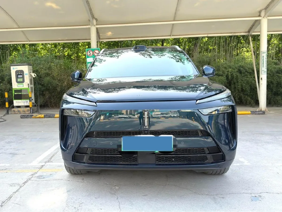 2025 WEY BlueMountain 1.5T 170HP L4 4DHT PHEV 44.5KWH,autocango,china used car exporter,china ev exporter,chinese used car exporter,chinese used ev exporter