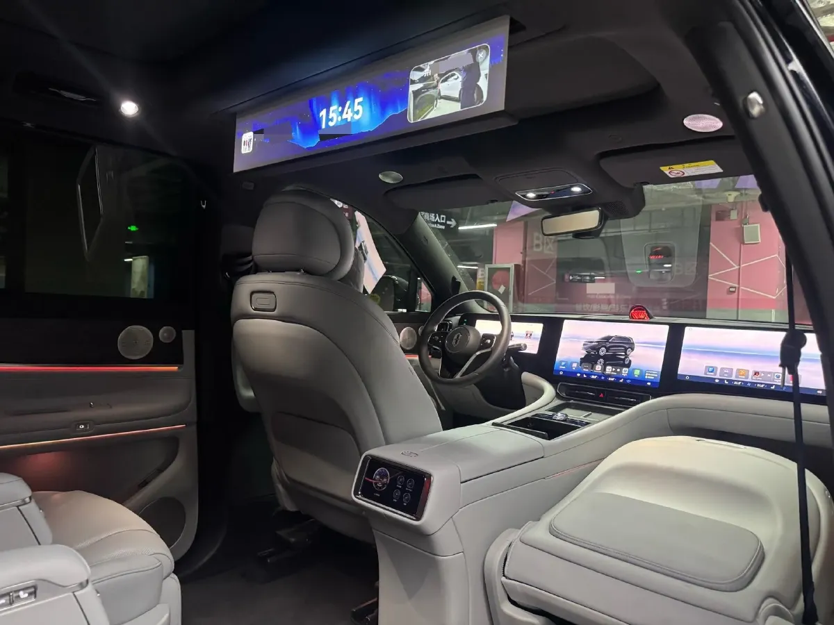 2025 AITO AITO M9 REEV 160HP REEV 52KWH,autocango,china used car exporter,china ev exporter,chinese used car exporter,chinese used ev exporter