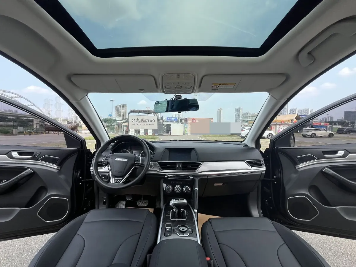 2019 Haval H6 1.5T 169HP L4 7DCT,autocango,china used car exporter,china ev exporter,chinese used car exporter,chinese used ev exporter