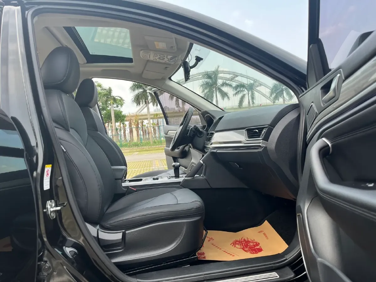 2019 Haval H6 1.5T 169HP L4 7DCT,autocango,china used car exporter,china ev exporter,chinese used car exporter,chinese used ev exporter