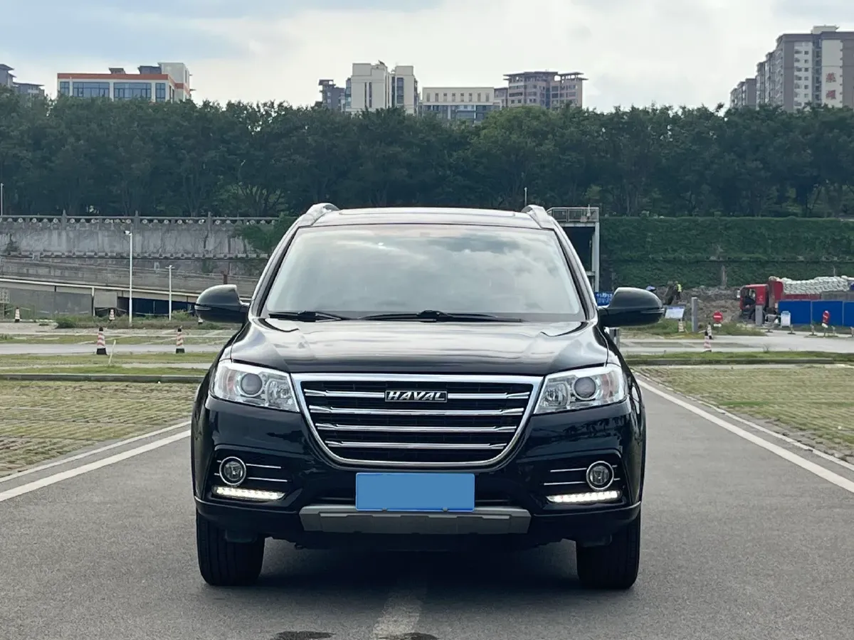2019 Haval H6 1.5T 169HP L4 7DCT,autocango,china used car exporter,china ev exporter,chinese used car exporter,chinese used ev exporter