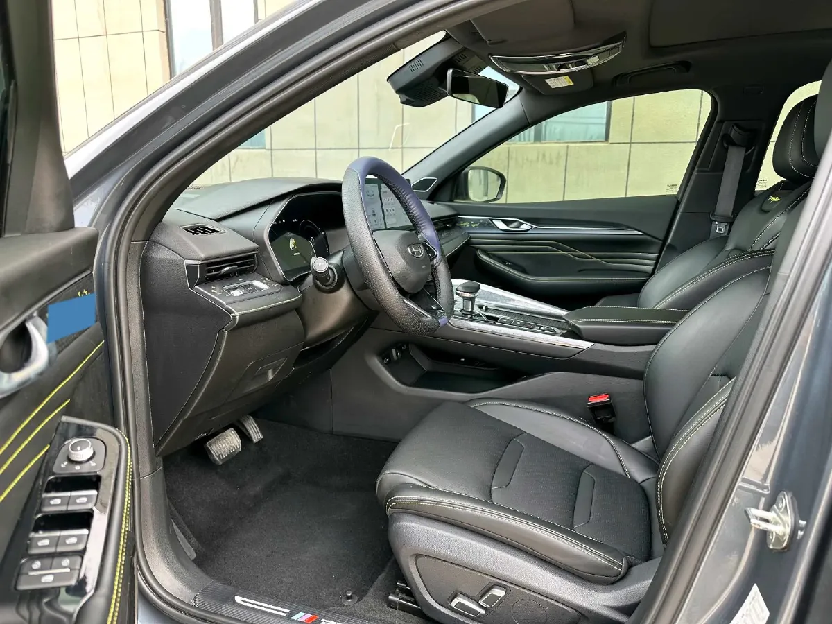 2023 Geely Preface 1.5T 181HP L4 7DCT,autocango,china used car exporter,china ev exporter,chinese used car exporter,chinese used ev exporter