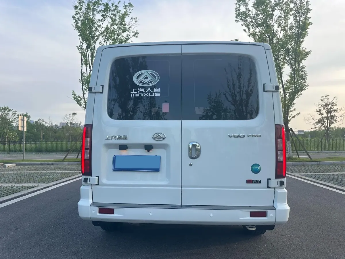 2025 MAXUS XinTu V80 2.0T 147HP L4 9AT,autocango,china used car exporter,china ev exporter,chinese used car exporter,chinese used ev exporter