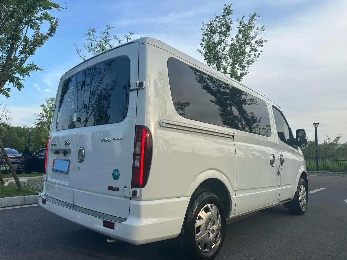 2025 MAXUS XinTu V80 2.0T 147HP L4 9AT,autocango,china used car exporter,china ev exporter,chinese used car exporter,chinese used ev exporter
