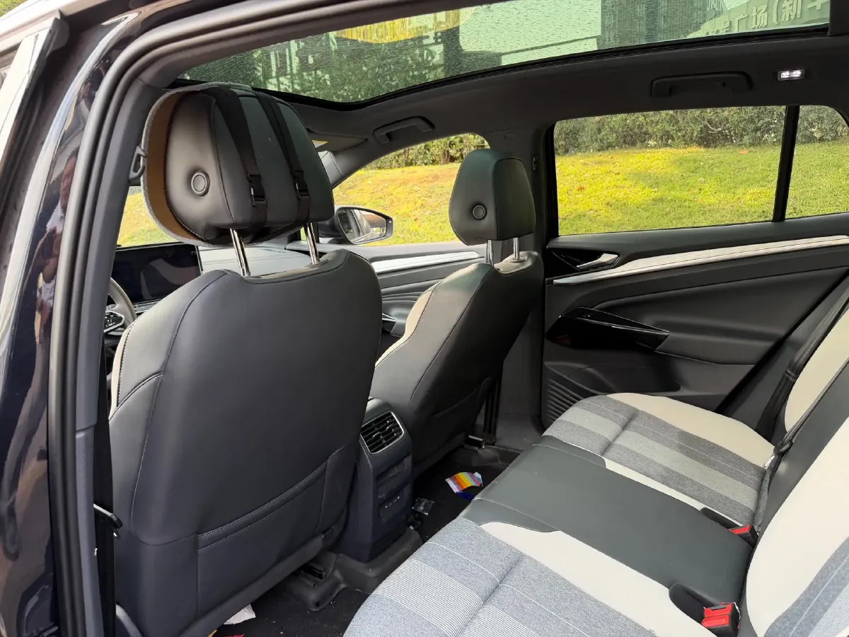 2025 Skoda Superb 2.0T 186HP L4 7DCT,autocango,china used car exporter,china ev exporter,chinese used car exporter,chinese used ev exporter