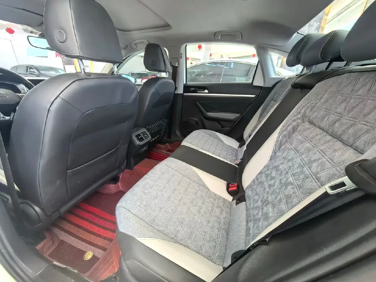 2023 Volkswagen Lavida 1.4T 150HP L4 7DCT,autocango,china used car exporter,china ev exporter,chinese used car exporter,chinese used ev exporter