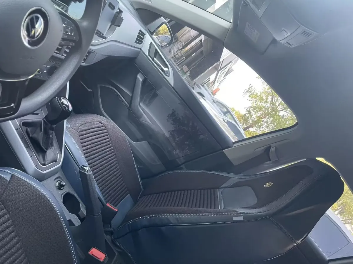 2023 Volkswagen Polo 1.5L 113HP L4 6AT,autocango,china used car exporter,china ev exporter,chinese used car exporter,chinese used ev exporter