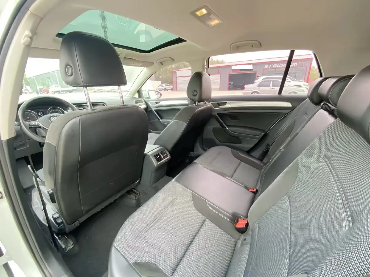 2018 Volkswagen Golf 1.4T 131HP L4 7DCT,autocango,china used car exporter,china ev exporter,chinese used car exporter,chinese used ev exporter