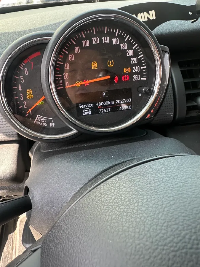 2016 MINI MINI 1.5T 136HP L3 6AT,autocango,china used car exporter,china ev exporter,chinese used car exporter,chinese used ev exporter