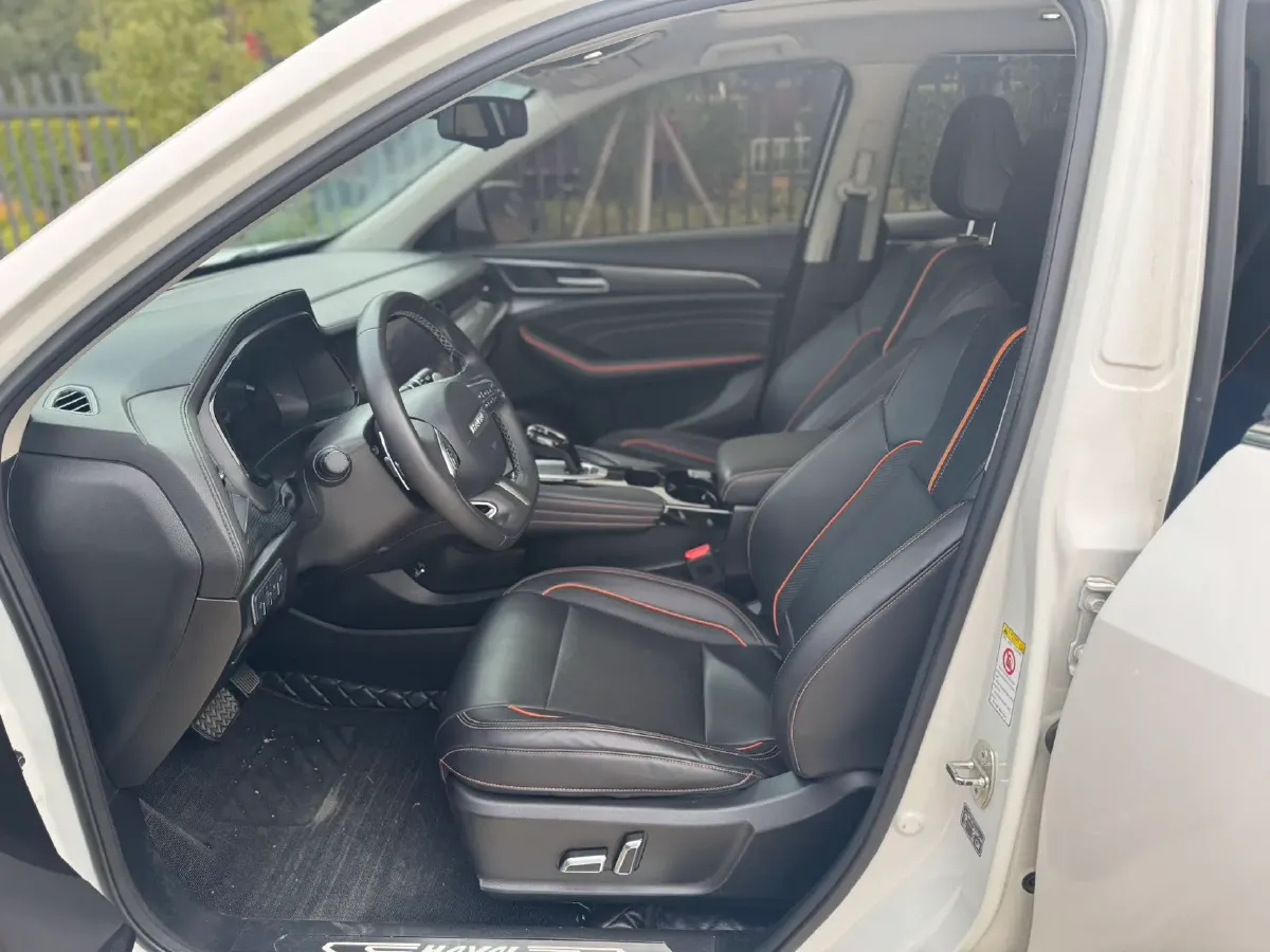 2020 Haval F7 1.5T 169HP L4 7DCT,autocango,china used car exporter,china ev exporter,chinese used car exporter,chinese used ev exporter