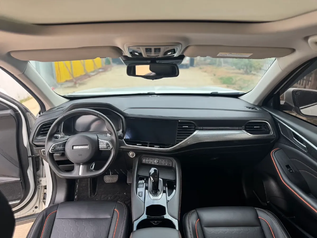 2020 Haval F7 1.5T 169HP L4 7DCT,autocango,china used car exporter,china ev exporter,chinese used car exporter,chinese used ev exporter