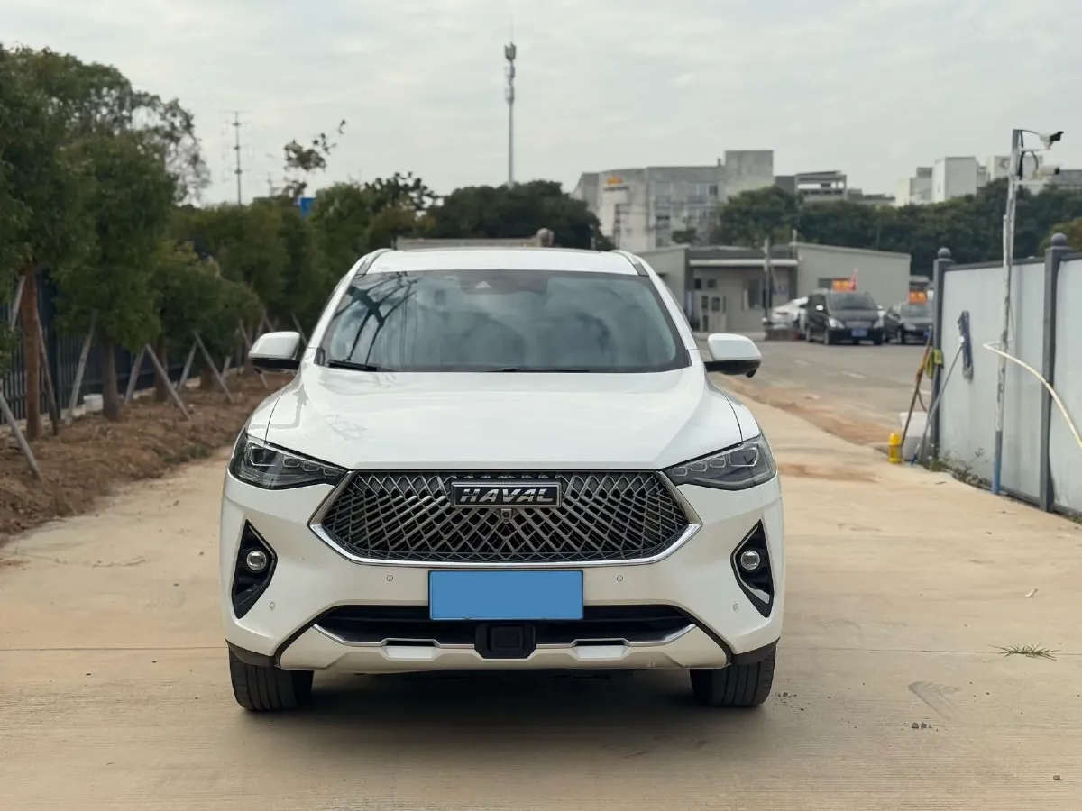 2020 Haval F7 1.5T 169HP L4 7DCT,autocango,china used car exporter,china ev exporter,chinese used car exporter,chinese used ev exporter