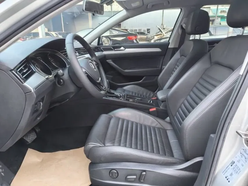 2019 Chevrolet Malibu XL 2.0T 241HP L4 9AT,autocango,china used car exporter,china ev exporter,chinese used car exporter,chinese used ev exporter