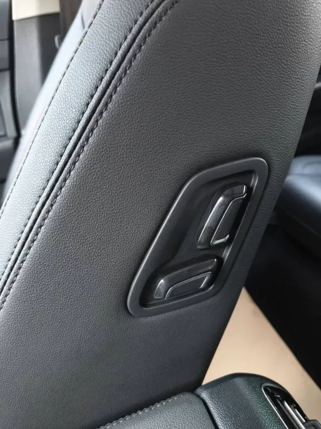 2019 Chevrolet Malibu XL 2.0T 241HP L4 9AT,autocango,china used car exporter,china ev exporter,chinese used car exporter,chinese used ev exporter