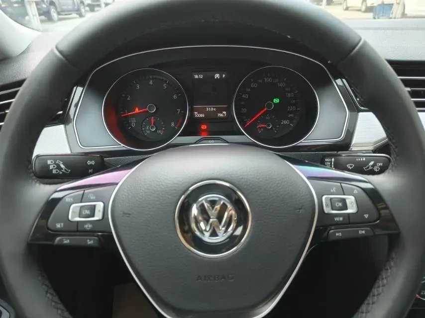 2019 Chevrolet Malibu XL 2.0T 241HP L4 9AT,autocango,china used car exporter,china ev exporter,chinese used car exporter,chinese used ev exporter