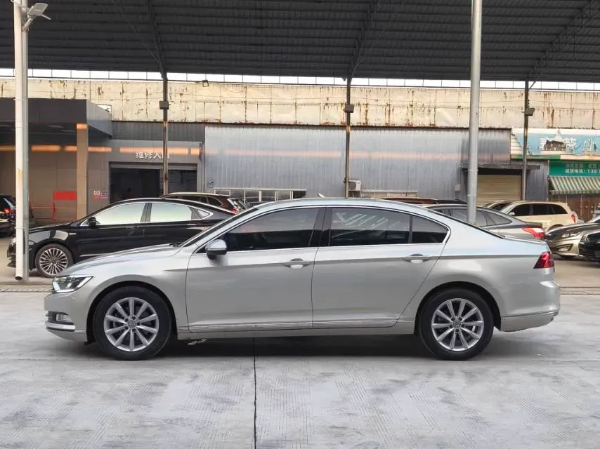 2019 Chevrolet Malibu XL 2.0T 241HP L4 9AT,autocango,china used car exporter,china ev exporter,chinese used car exporter,chinese used ev exporter