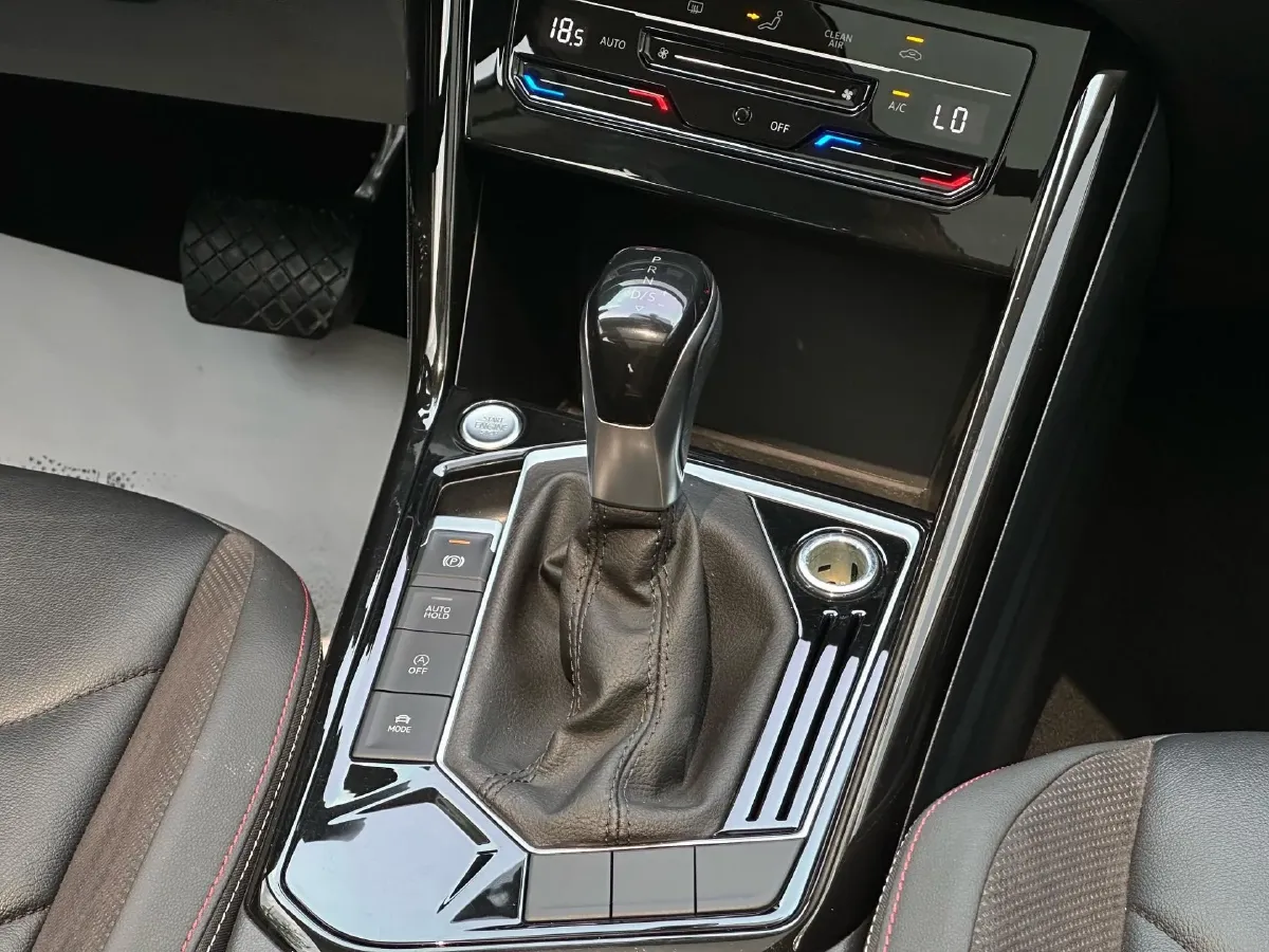 2022 Volkswagen Tayron 1.4T 150HP L4 7DCT,autocango,china used car exporter,china ev exporter,chinese used car exporter,chinese used ev exporter