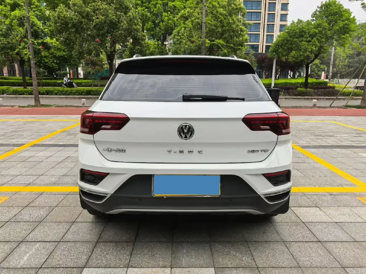 2020 Volkswagen T-Roc 1.4T 150HP L4 7DCT,autocango,china used car exporter,china ev exporter,chinese used car exporter,chinese used ev exporter