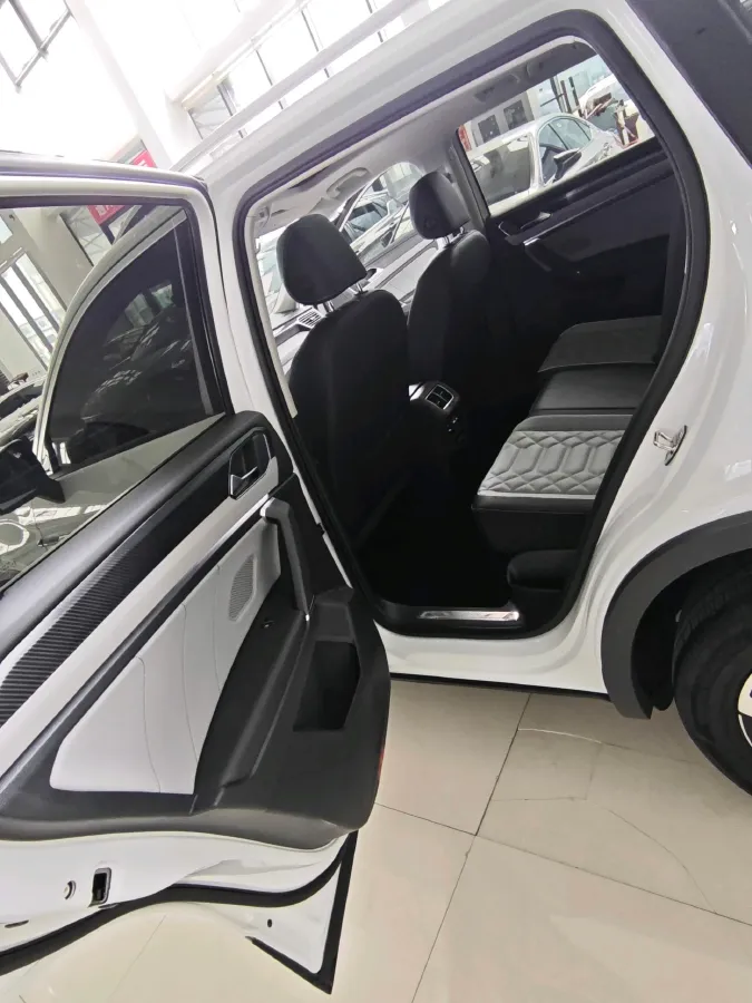 2023 Volkswagen Tayron 1.4T 150HP L4 7DCT,autocango,china used car exporter,china ev exporter,chinese used car exporter,chinese used ev exporter