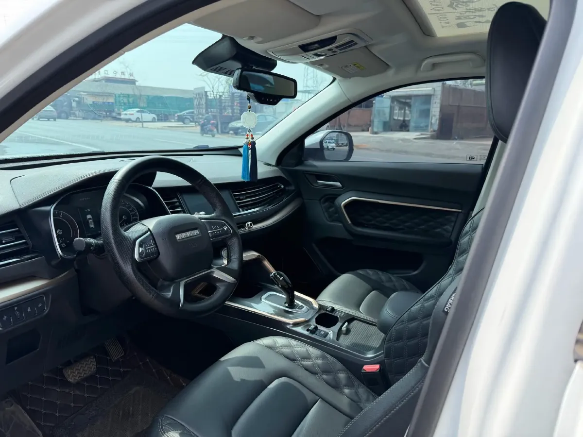 2021 Haval H6 1.5T 150HP L4 7DCT,autocango,china used car exporter,china ev exporter,chinese used car exporter,chinese used ev exporter