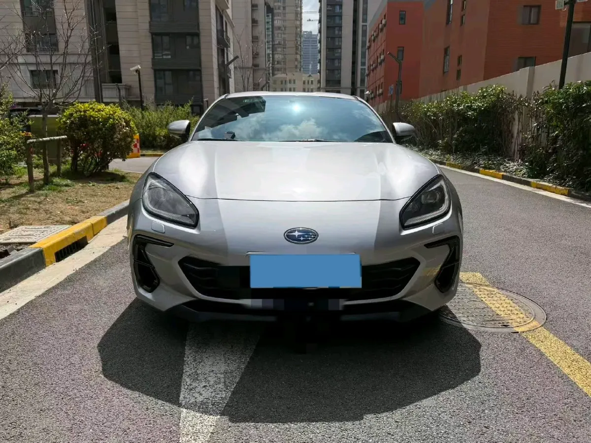 2022 Subaru BRZ 2.4L 234HP H4 6MT,autocango,china used car exporter,china ev exporter,chinese used car exporter,chinese used ev exporter