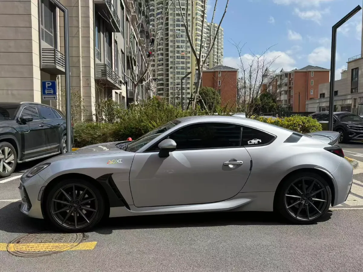 2022 Subaru BRZ 2.4L 234HP H4 6MT,autocango,china used car exporter,china ev exporter,chinese used car exporter,chinese used ev exporter