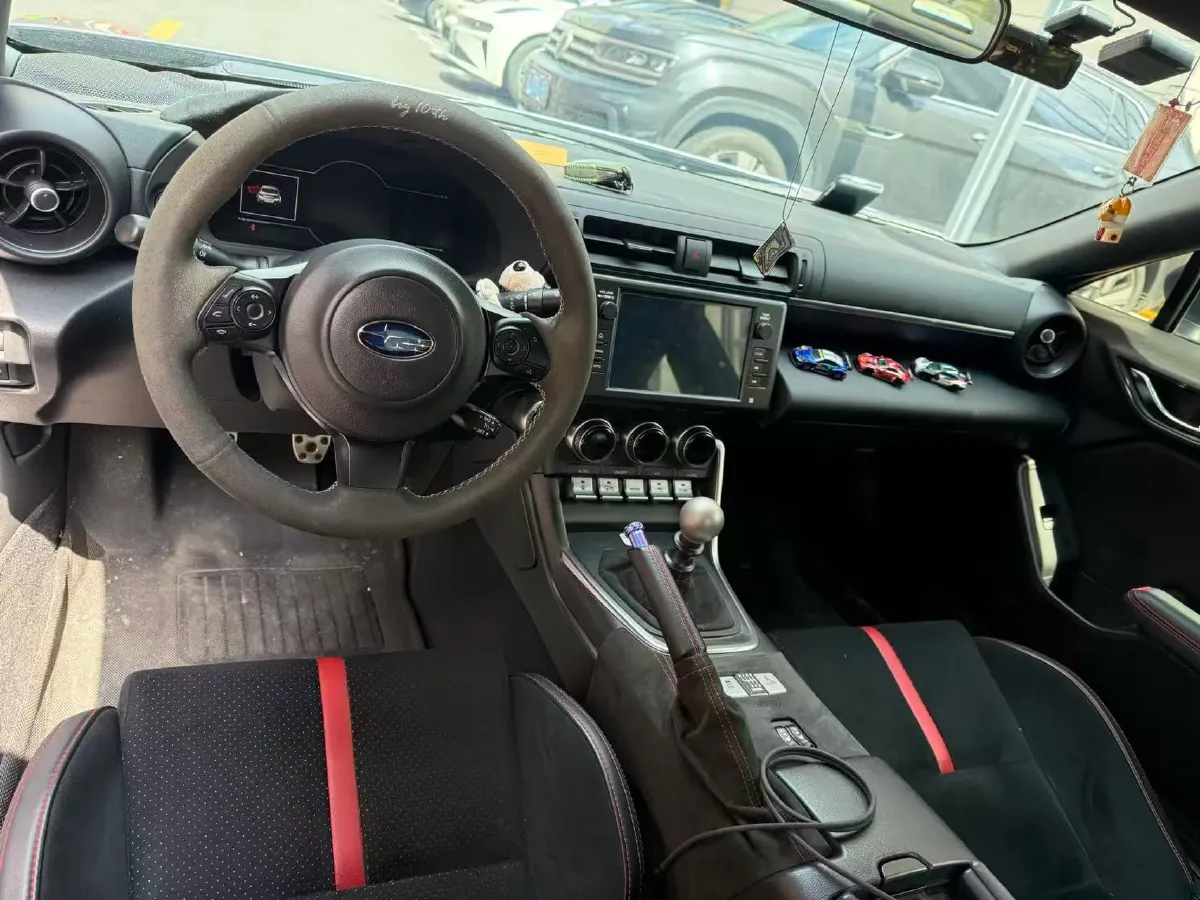 2022 Subaru BRZ 2.4L 234HP H4 6MT,autocango,china used car exporter,china ev exporter,chinese used car exporter,chinese used ev exporter