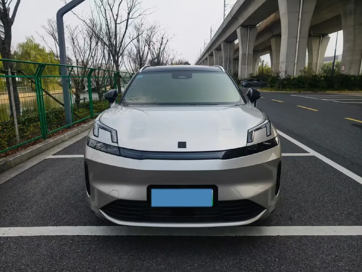 2023 LYNK&CO 08 EM-P 1.5T 163HP L4 3DHT PHEV 21.2KWH,autocango,china used car exporter,china ev exporter,chinese used car exporter,chinese used ev exporter